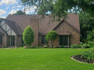 360 Oak Trail Dr, Double Oak, TX 75077