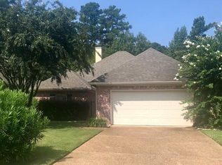 779 Versailles Dr, Ridgeland, MS 39157