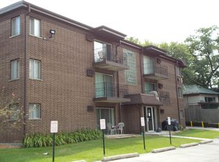 444 Crescent Blvd APT C3, Lombard, IL 60148