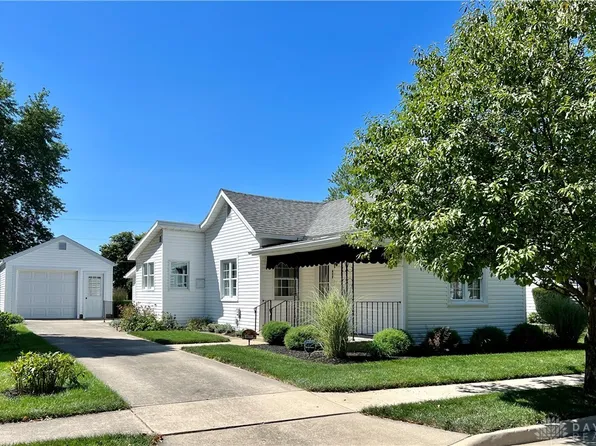 409 S Walnut St, Fletcher, OH 45326