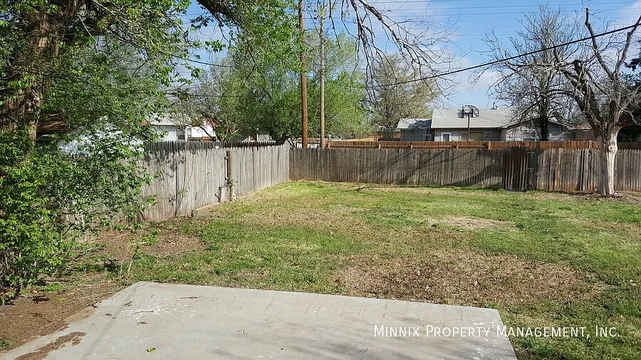 2 bedroom/ 1 bath | 4914 41st St. — Photo 2