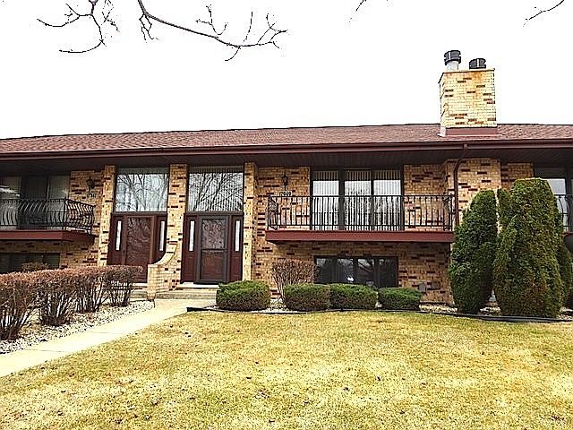 2nd image of 17949 Andrea Dr