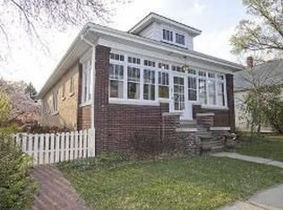4832 Fairview Ave, Downers Grove, IL 60515