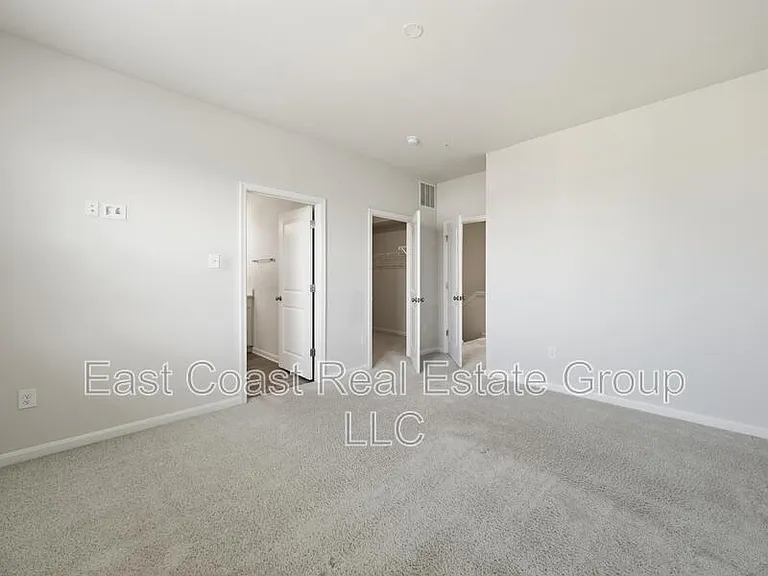 7055 Delegate Pl — Photo 17