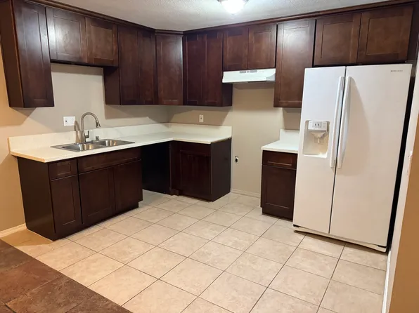 252 E Jackson St #A, Rialto, CA 92376