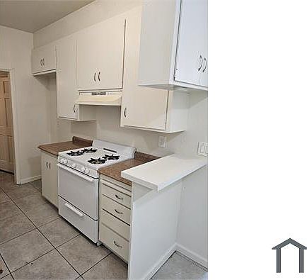 5th image of 2343 Windsor Dr