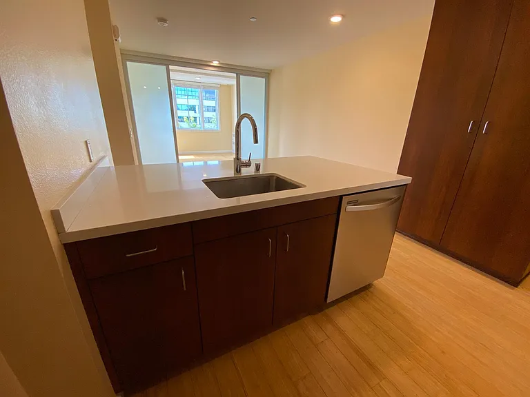 Addison Arts Apartments — Photo 47