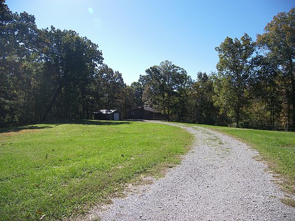 3rd image of 87 Hidden Valley Dr