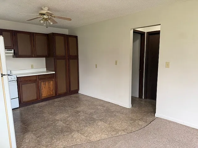 1729 Bancroft Ave — Photo 19