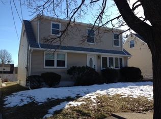 78 Reigate Rd, Bloomfield, NJ 07003