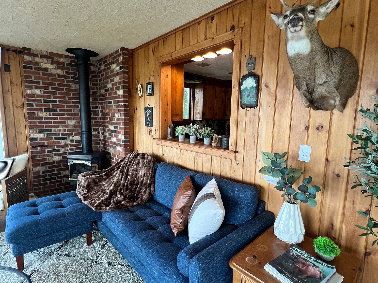 3 bed, 2200 sqft, $2,500 — Photo 3
