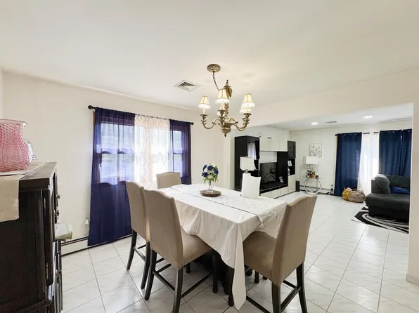 351 Falmouth Ave #2A, Elmwood Park, NJ 07407