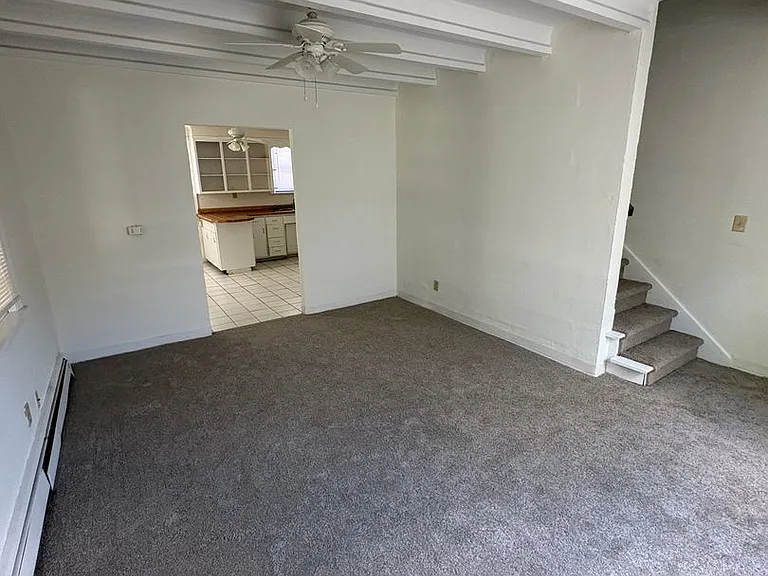 547 W Main St — Photo 30