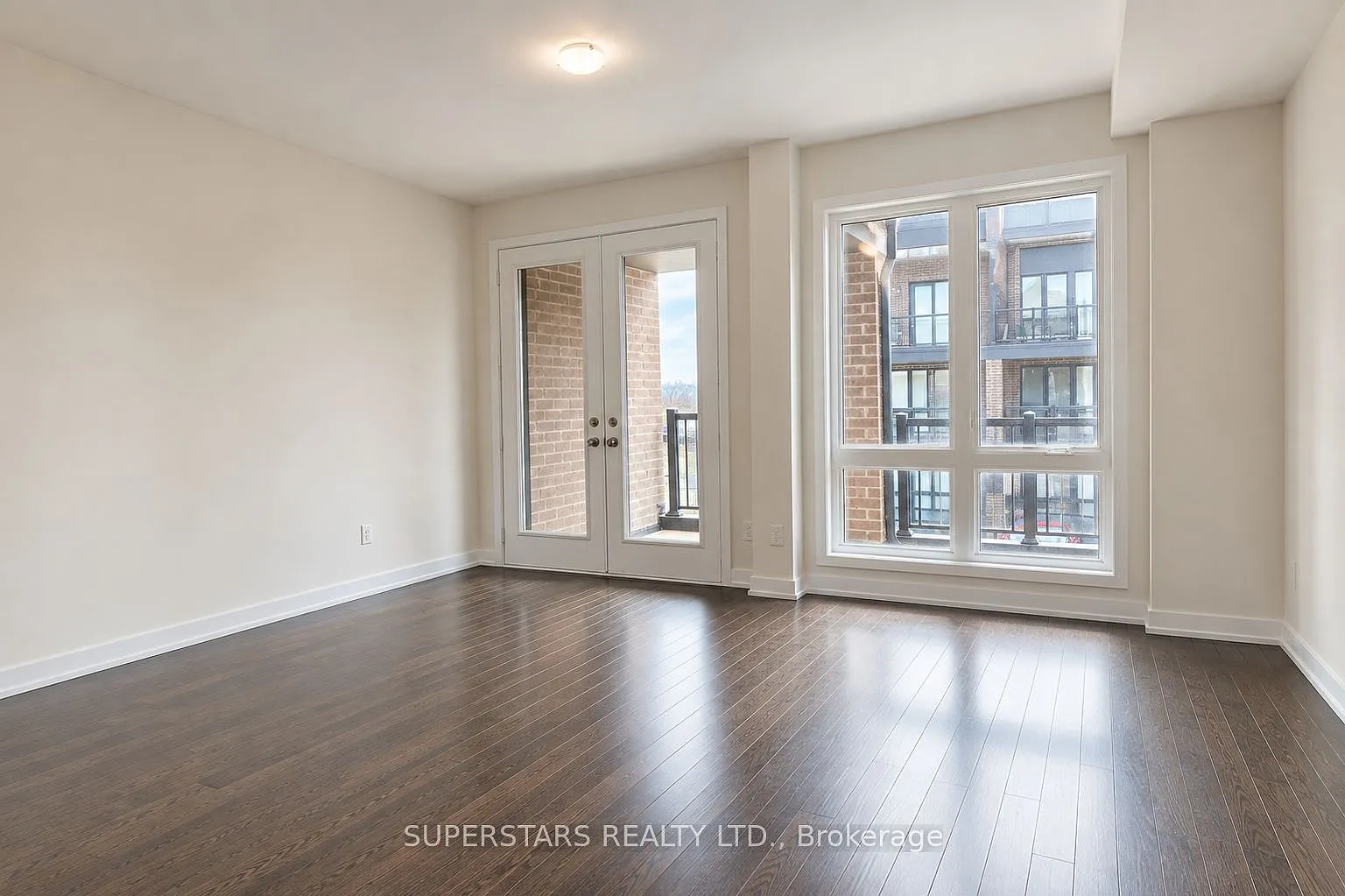 3 bed, $3,050 — Photo 2
