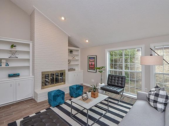 4th image of 11007 Bellbrook Dr