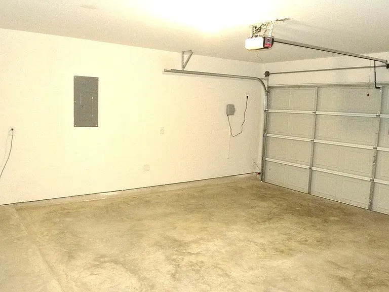 3063 Liams Tower Ln — Photo 29