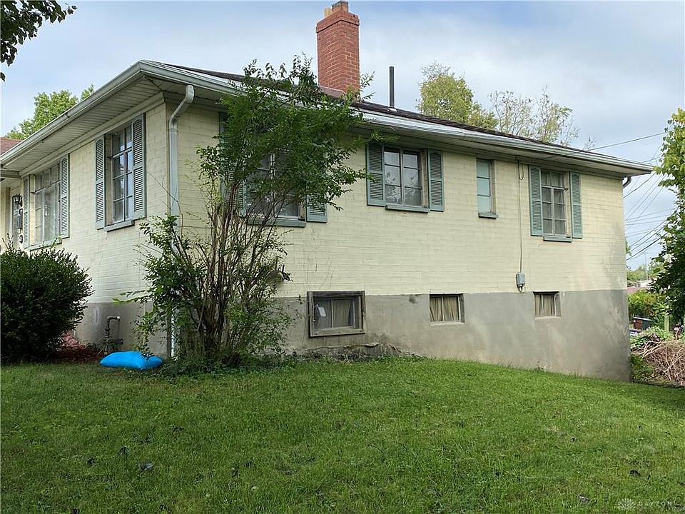 1st image of 623 Redwood Ave