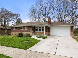 23161 Marine Ave, Eastpointe, MI