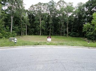 5704 Madison Oaks Ct, Greensboro, NC 27407