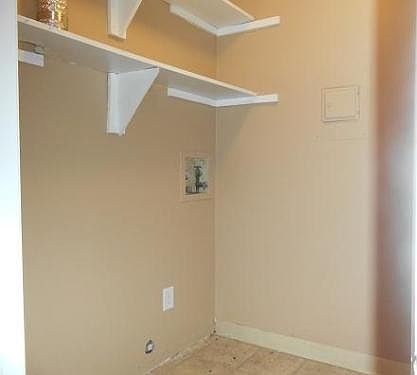 Laundry Room - Blue Canoe