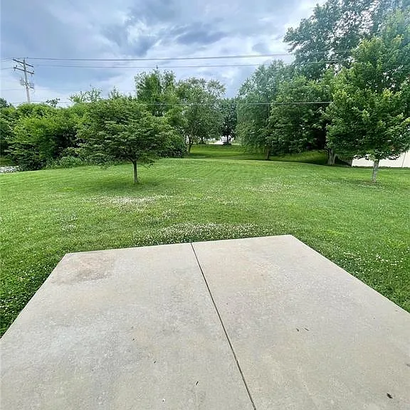 805 Bluff Ridge Ln — Photo 27