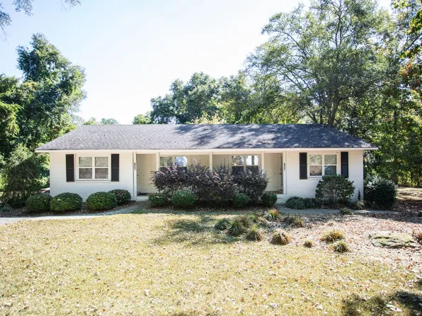 105 Woody Dr #B, Athens, GA 30606