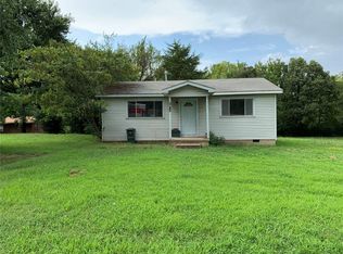 1022 W Pettigrew St, Fayetteville, AR 72701