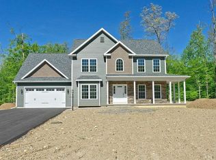 1 Pointe Dr, Gansevoort, NY 12831