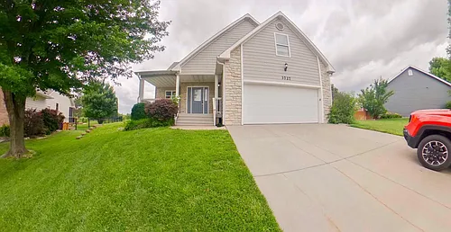 3727 Peachtree Cir Photo 1