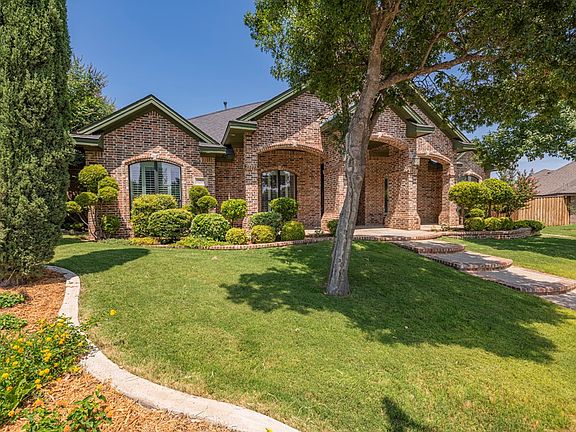 3rd image of 1920 Pagewood Dr