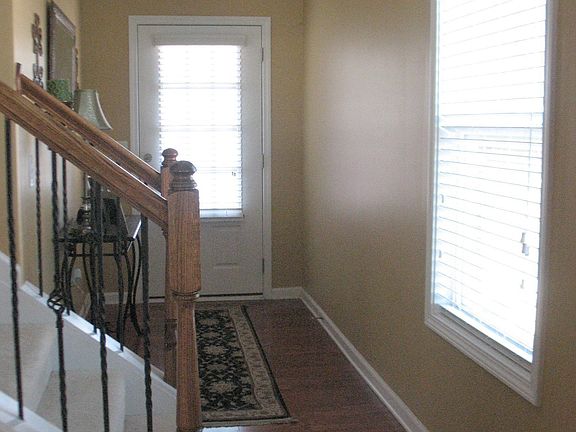 hardwood floor in gorgeous entry