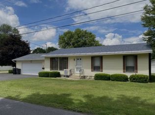 95 E Potter Ave, Granville, NY 12832