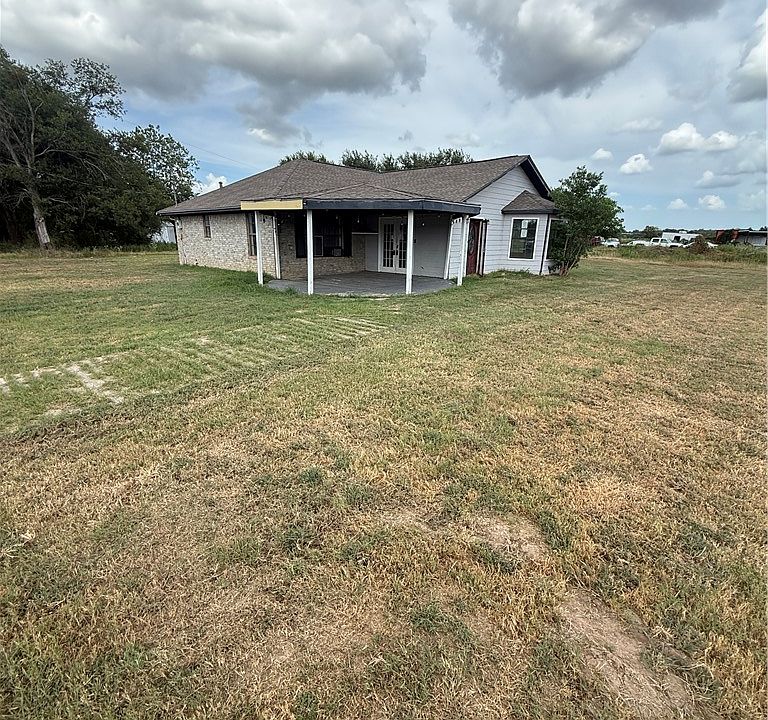1st image of 1611 Fm 2446