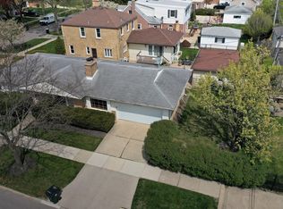 1437 S Fairview Ave, Park Ridge, IL 60068