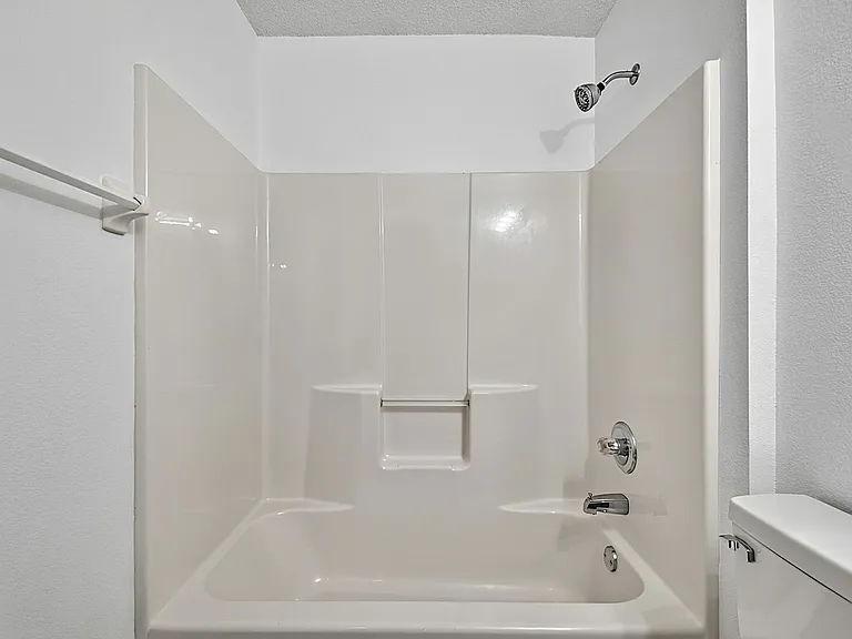 15 Renmont Ct — Photo 43
