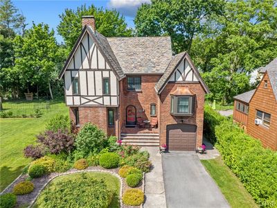 413 E Genesee Pkwy, Syracuse, NY, 13214