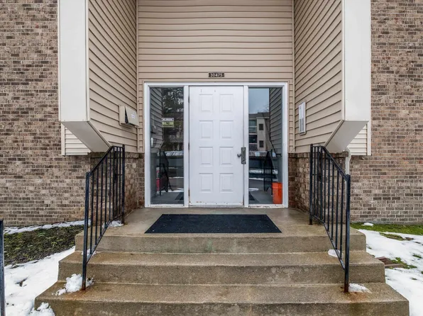 30475 W Forteen Mile Rd APT 92, Farmington, MI 48334