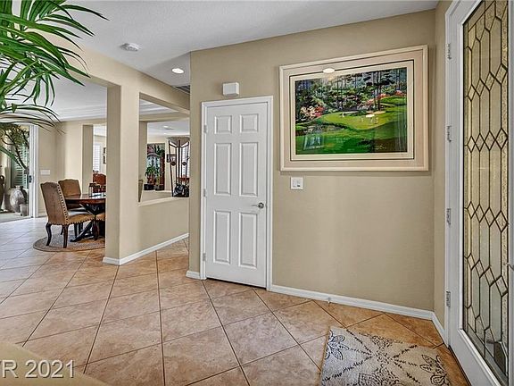 5th image of 10262 Cantiamo Ct