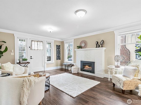 3rd image of 1203 N 2nd Street