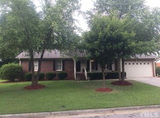 305 Marlowe Dr, Dunn, NC 28334