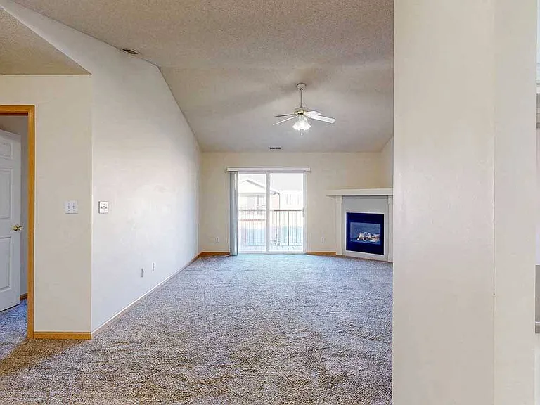 Northbrook Apartments — Photo 206
