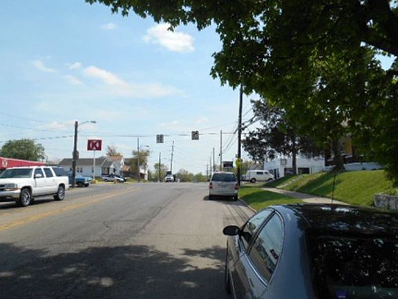 4th image of 2125 Grand Blvd