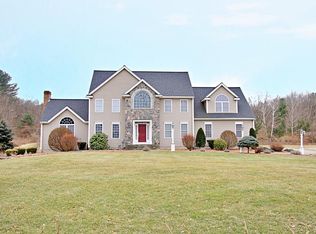 307 Chestnut St, Hudson, MA 01749