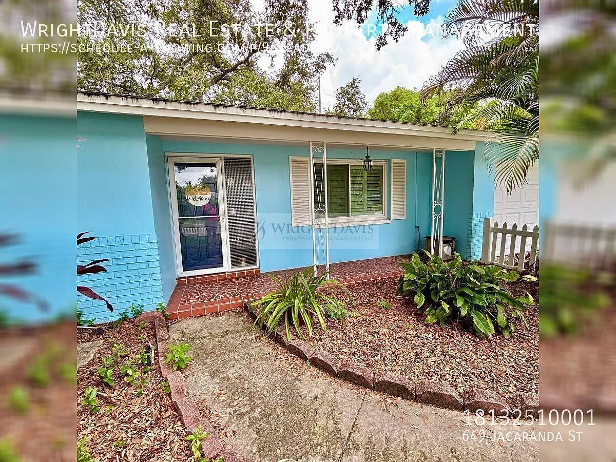 Charming Dunedin 2BR/2BA with Screened Porch & Fenced Yard — Photo 3