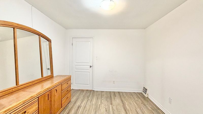 London House for rent - 3 Bedrooms — photo 3