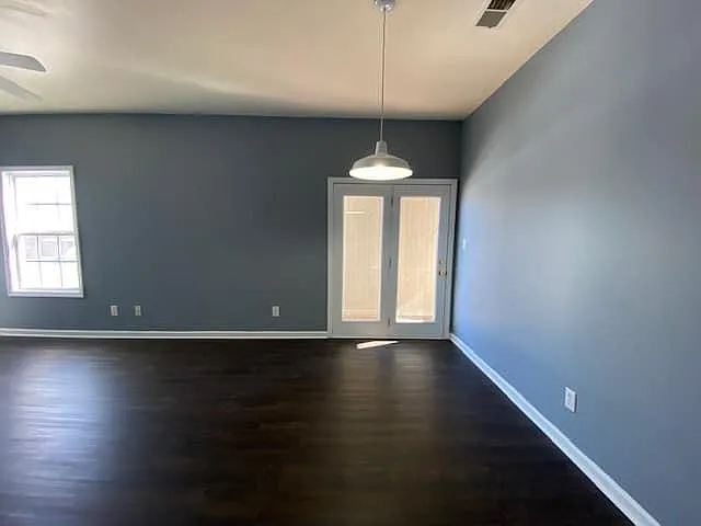 533 Big Bear Ln — Photo 9