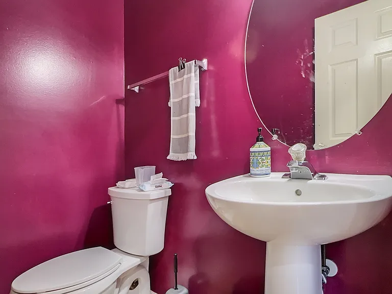 8797 Stonehouse Dr — Photo 22