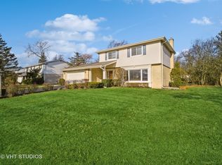 2616 Woodlawn Rd, Northbrook, IL 60062