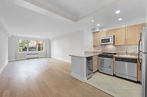 41 Park Ave #11B Photo 1