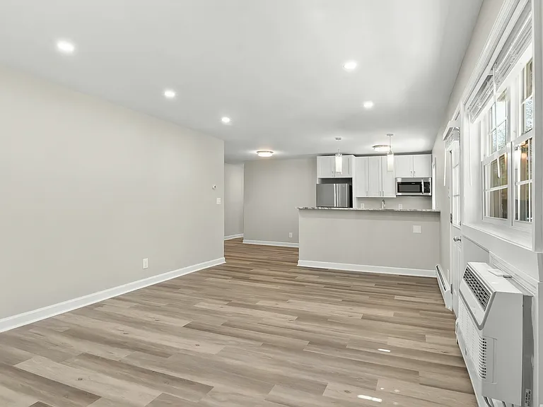 A7 photo of kitchen 1